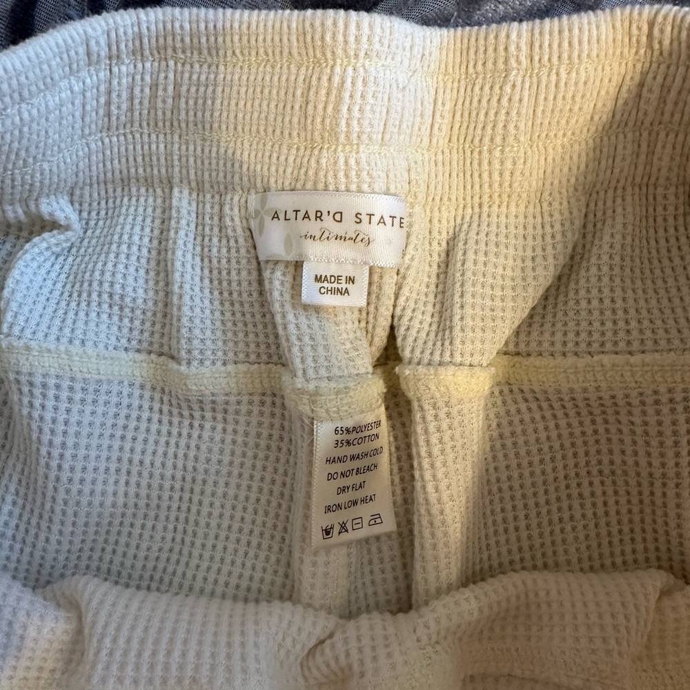 Altard State “Intimates” Lounge Pants - Picture 3 of 4